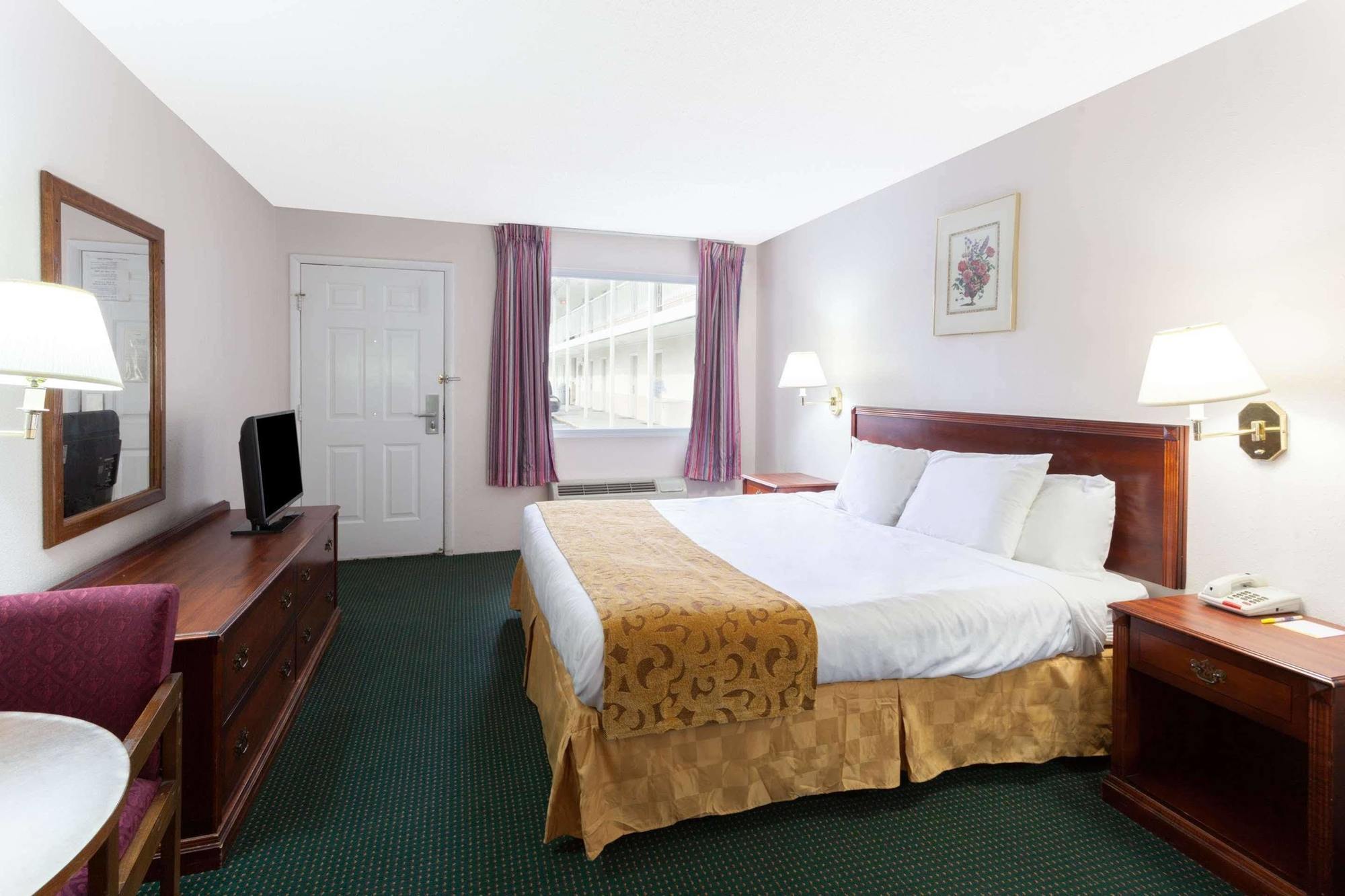Days Inn By Wyndham Dahlonega University Area Eksteriør billede